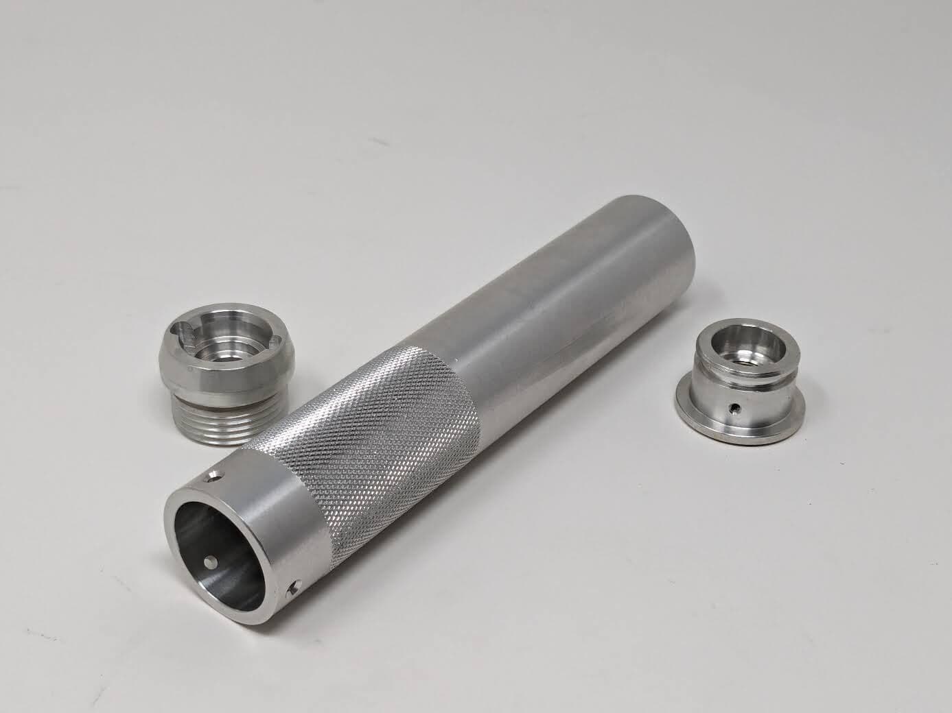 Knurled tube