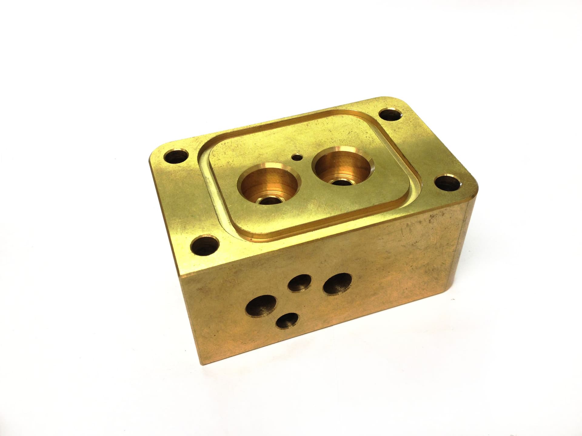 Brass Cooling Manifolds
